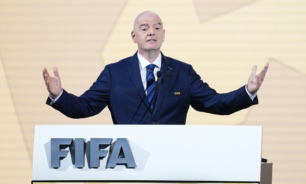 维尼修斯:进球让我感到一丝释然,希望这能成为转折点.